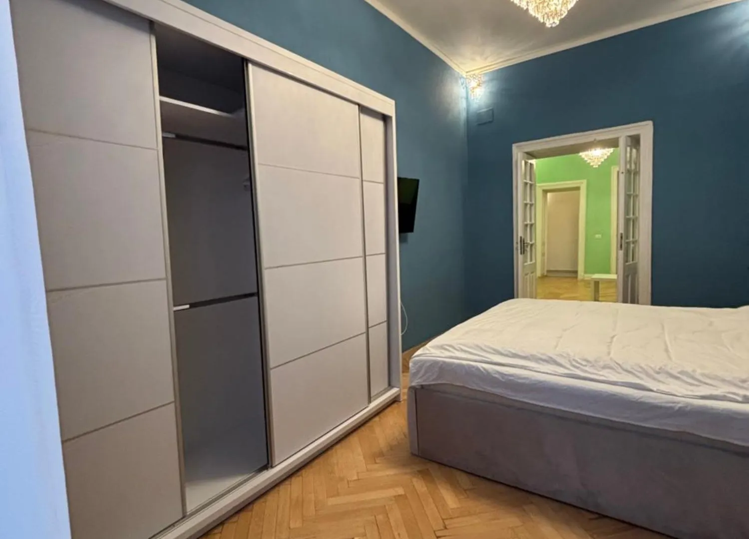 Apartment Laya Old City Bucharest Romania